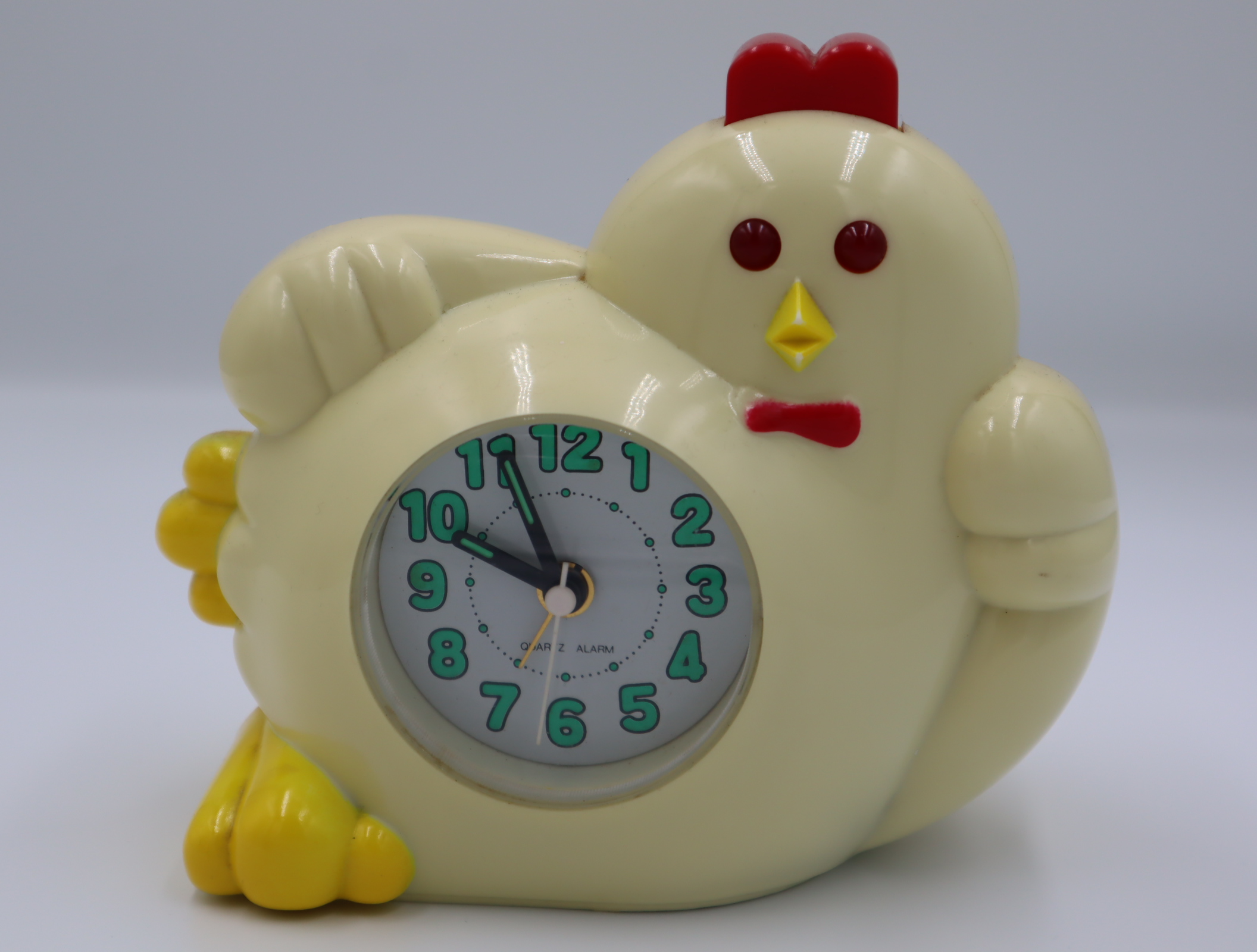 vintage chicken clock