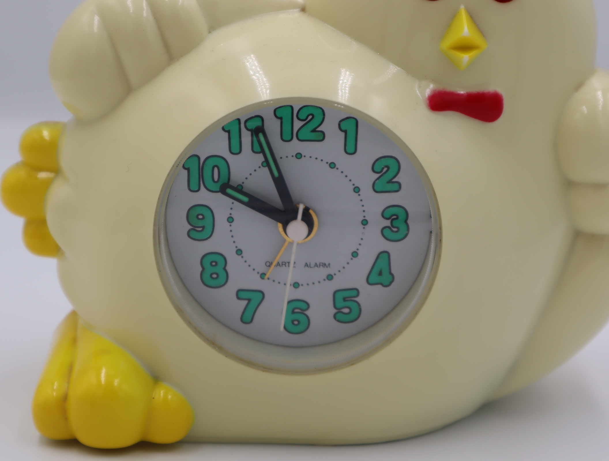 vintage chicken clock