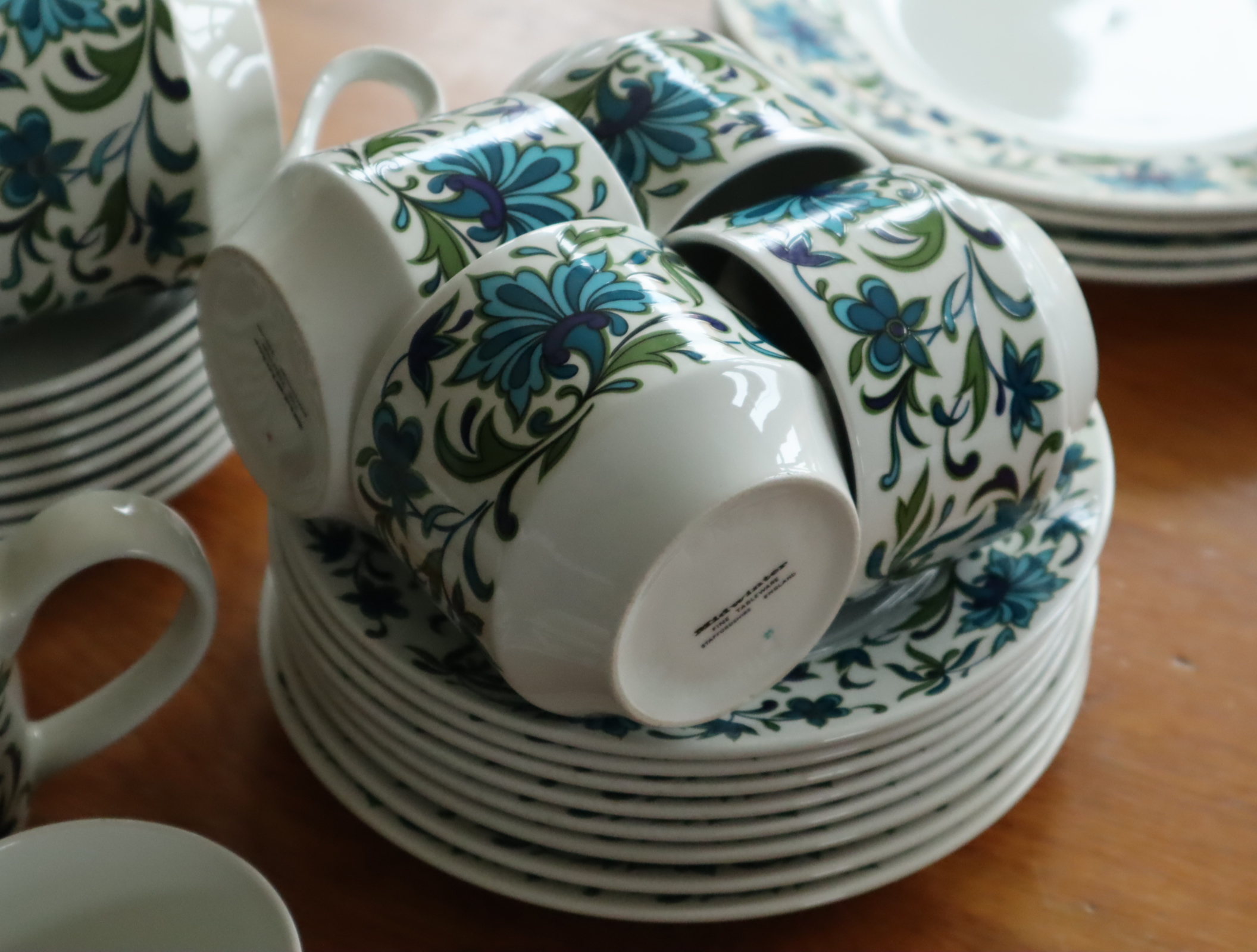 Midwinter Spanish Garden Tea Set