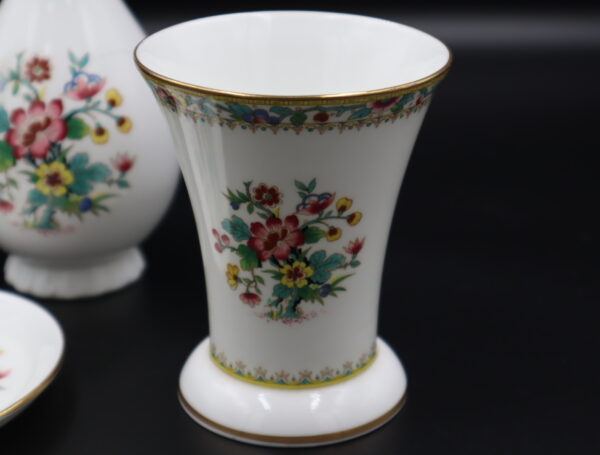 Coalport Collection of Vases and a dish