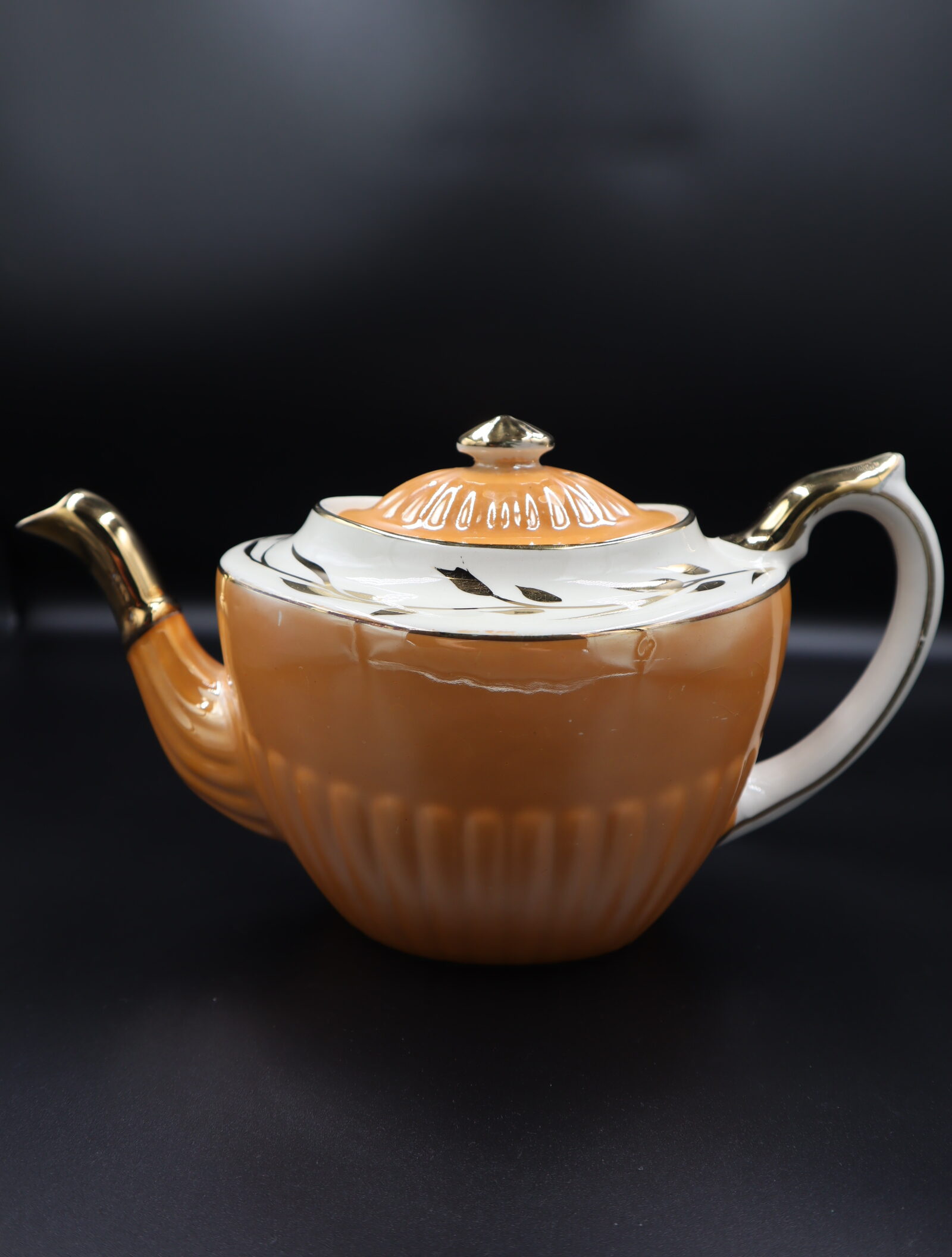 Gibson Orange Tea Pot