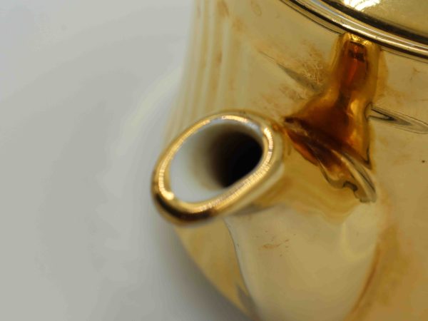 Worcester Royal Gold Lustre Tea Pot