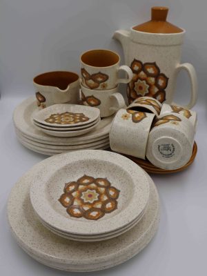 Royal Worcester Palissy Kalabar